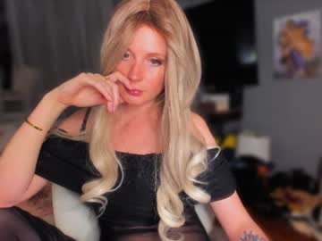 klementinagirl on Chaturbate