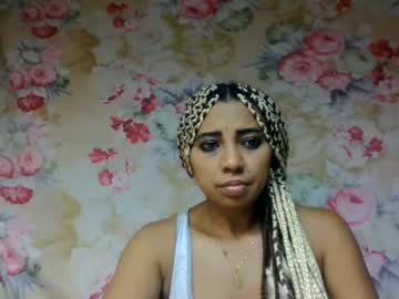 leatianaa on Chaturbate