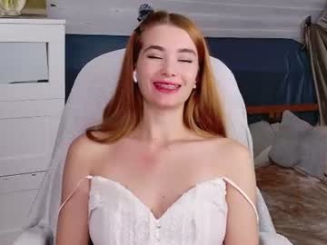 linavira on Chaturbate