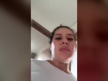 luciana_mom on Chaturbate