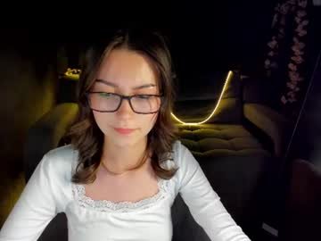 luna__m00n on Chaturbate