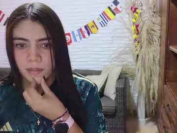 luna_rousse26 on Chaturbate