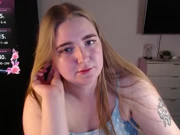 marie_bunni on Chaturbate