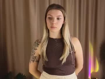 marnieholland on Chaturbate