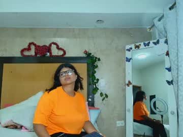 mia_lopez52 on Chaturbate