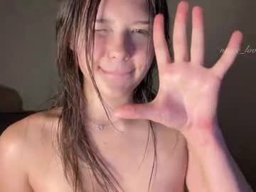 naive_love on Chaturbate