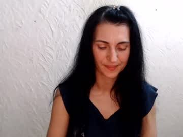 nensyfay_ on Chaturbate