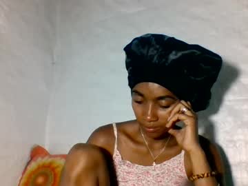 ninaeaa on Chaturbate