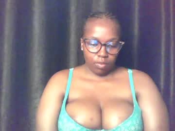 queen_melanine on Chaturbate