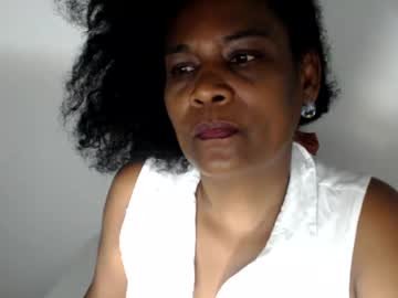 roushlove on Chaturbate