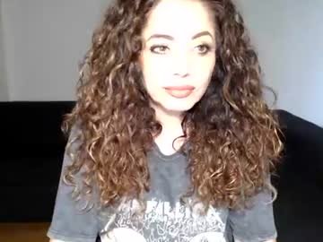 spoiled__doll on Chaturbate