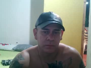 yiovany1244 on Chaturbate
