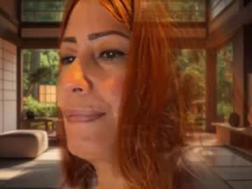 zoeluna781178889646 on Chaturbate