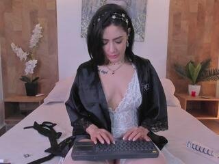 isabella-winkler on Flirt4Free