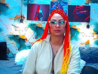 nathaly-fox on Flirt4Free