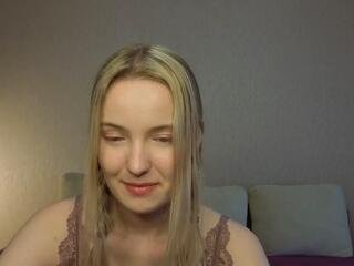 nina-falcone on Flirt4Free