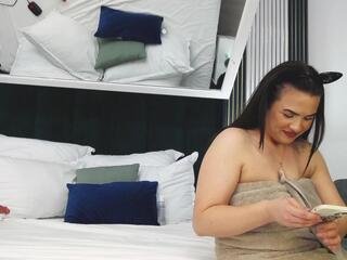 ophelia-smith on Flirt4Free