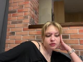 shizuko-strobeck on Flirt4Free