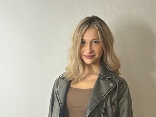tiffany-holmquest on Flirt4Free