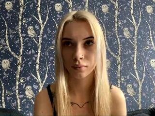 violasky on Flirt4Free