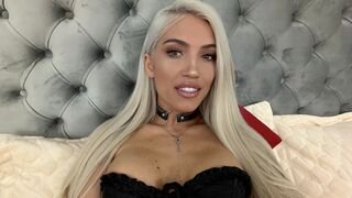 elsapressley on LiveJasmin