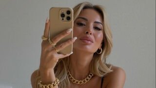 serenastar on LiveJasmin